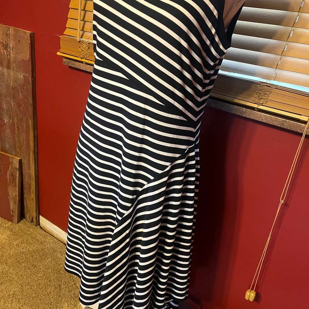 NWT Banana Republic dress - Picture 2 of 4